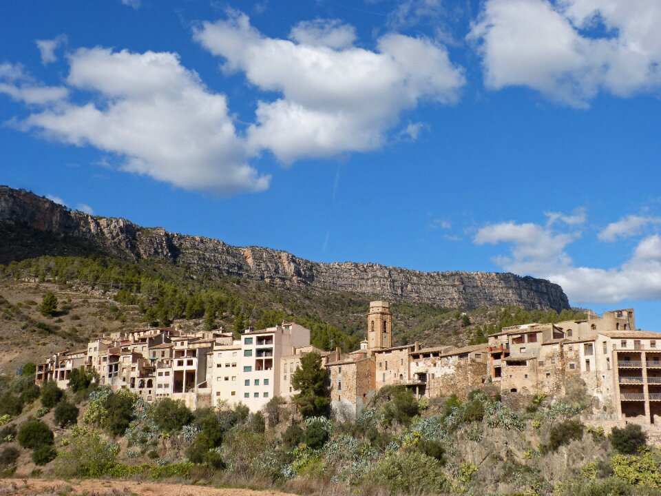 Montsant people landscape