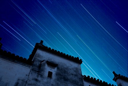 Travel, Stars