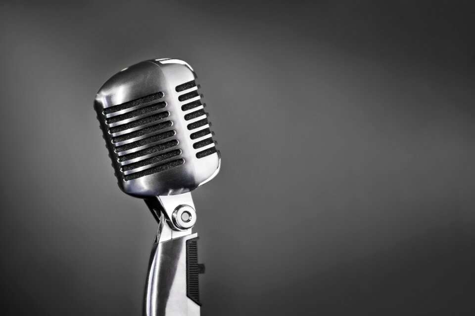 Radio sound reportage
