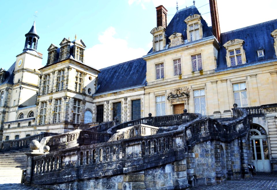 France, Stairs, Building