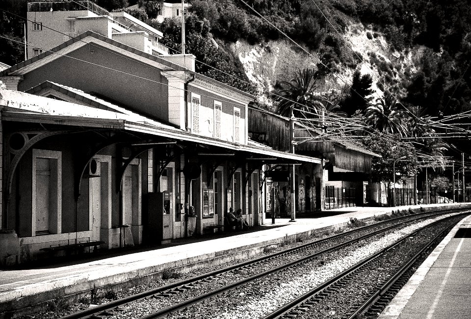 Train station, Villefranchesurmer, Train