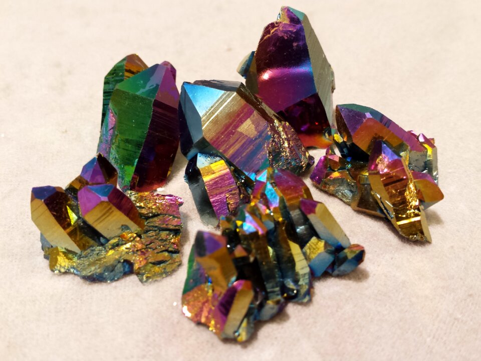 Rainbow quartz quartz aura