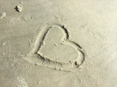 Heart, Beach
