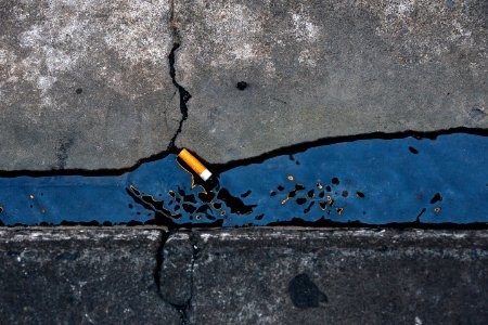 Gritty, Cigarette, Colour