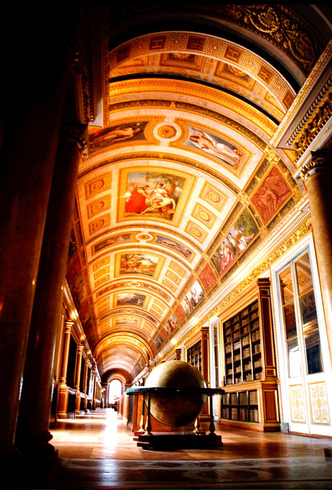 Chteau de fontainebleau, Fontainebleau, France photo