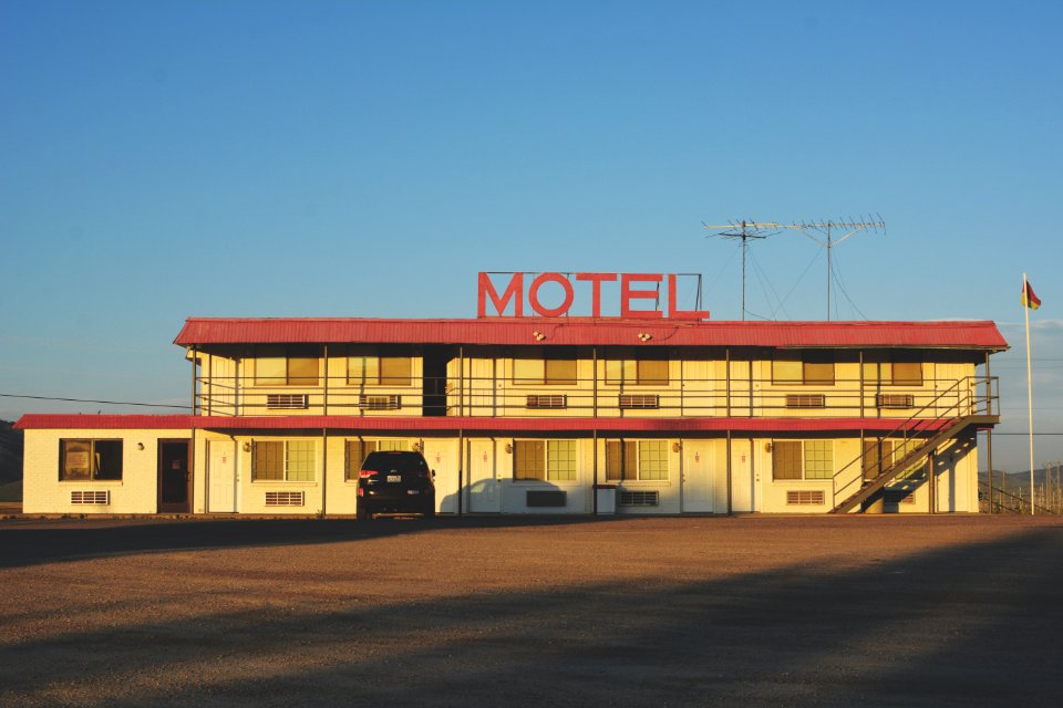 Dirty, Desert, Rundown