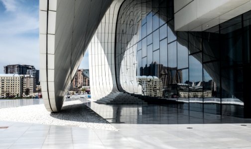 Azerbaijan, Heydar aliyev centre, Bak 