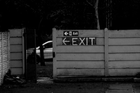 Chadderton, United kingdom, Exit