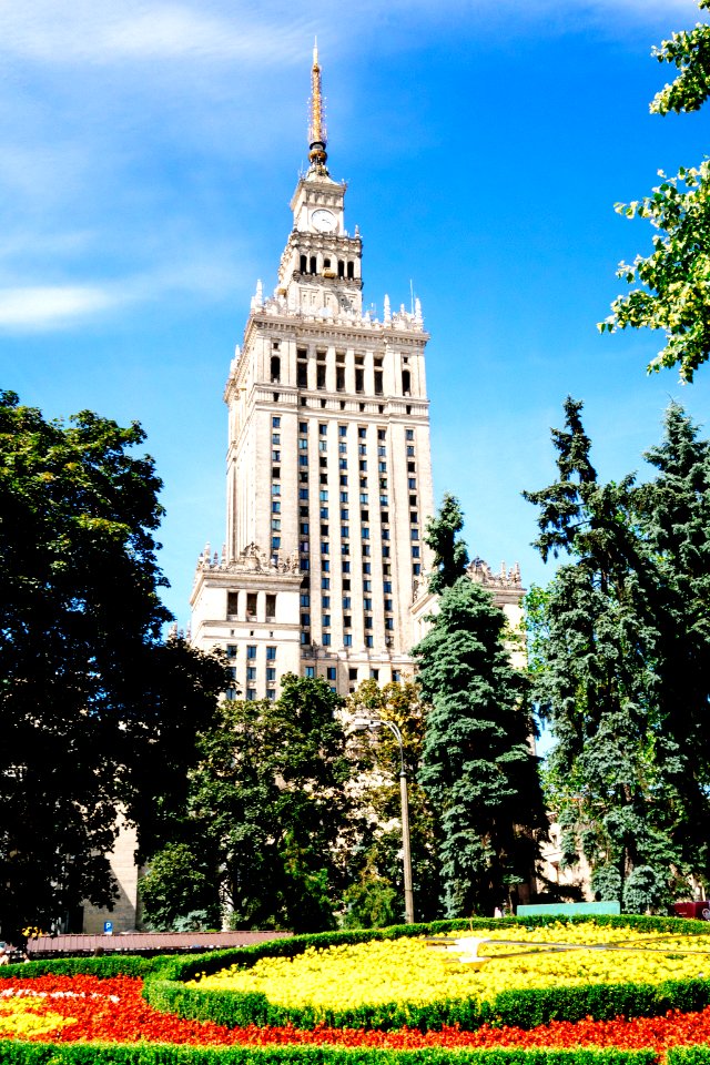 Pol, Paac kultury i nauki, Warszawa