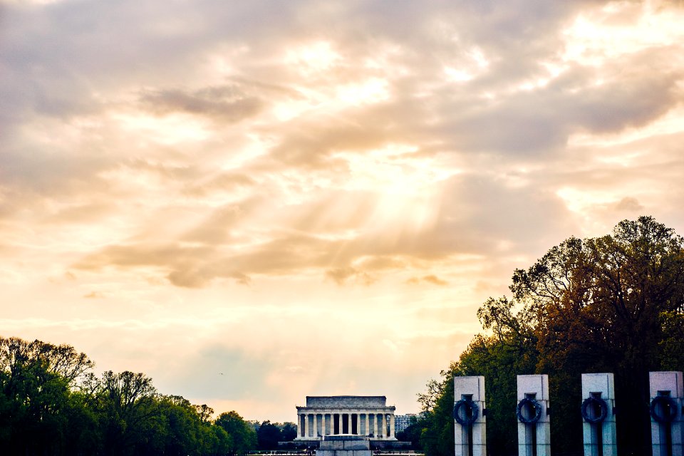 Lincoln memorial circle northwest, Washington, United states