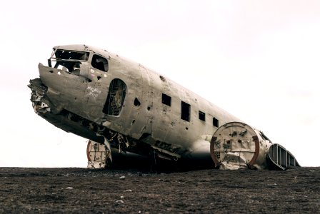 wrecked passenger plane during daytime photo