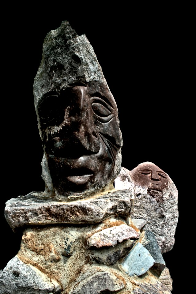 Museo templo del sol pintor cristobal ortega maila, Ecuador, Sculptor