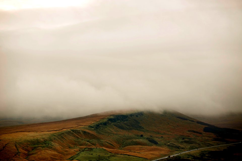 Huddersfield, United kingdom, Buckstones above the road