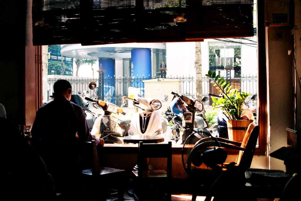 Coffeeshop, Alone, Morning
