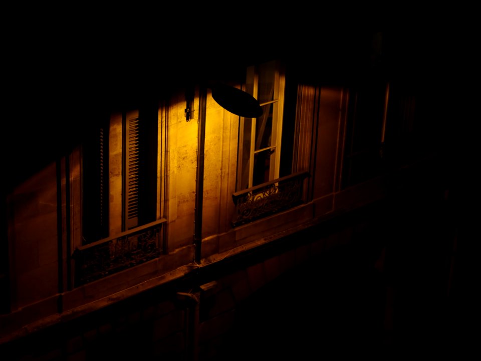 Bordeaux, France, Warm