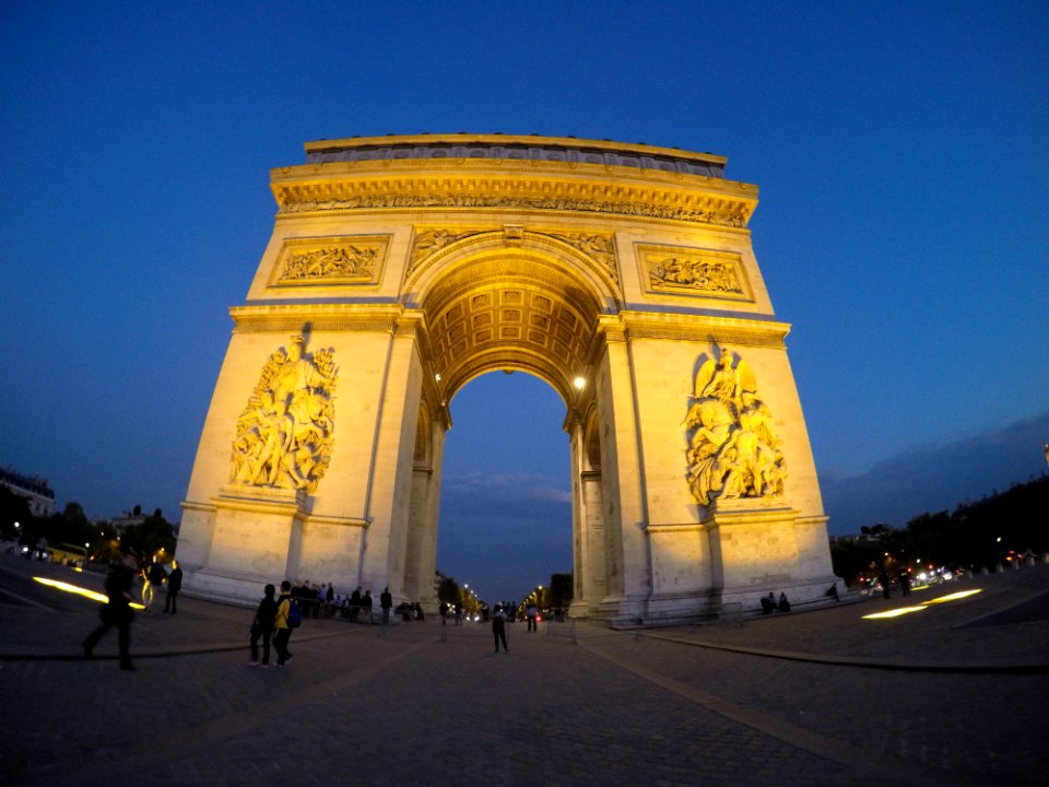 Paris, France, Larc de triomphe de letoile