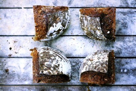 sliced pastry photo