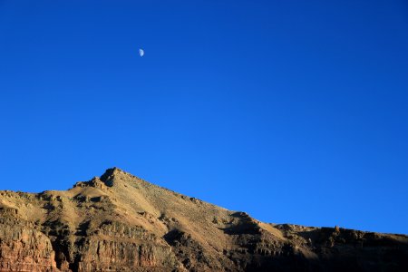 bird's-eye view photography of mountain photo