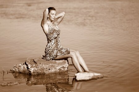 Rock dress leopard photo