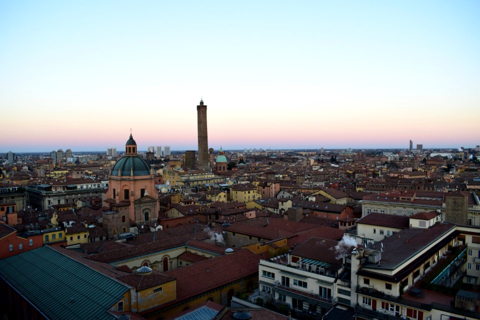 Bologna, Italy, Architecture