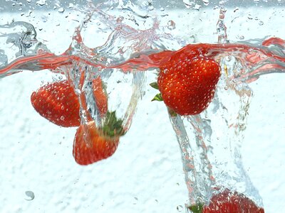 Fruit food fresh strawberries photo