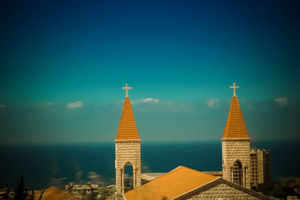 Lebanon, Church, Cross