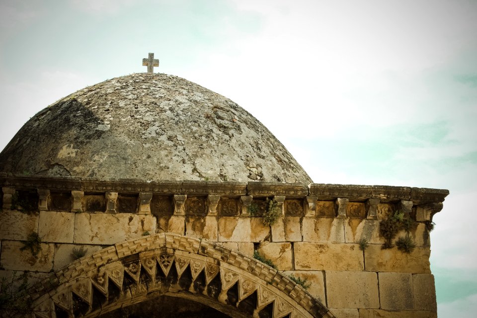 Lebanon, Cross, Church