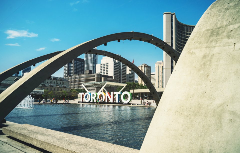 Toronto building during daytime