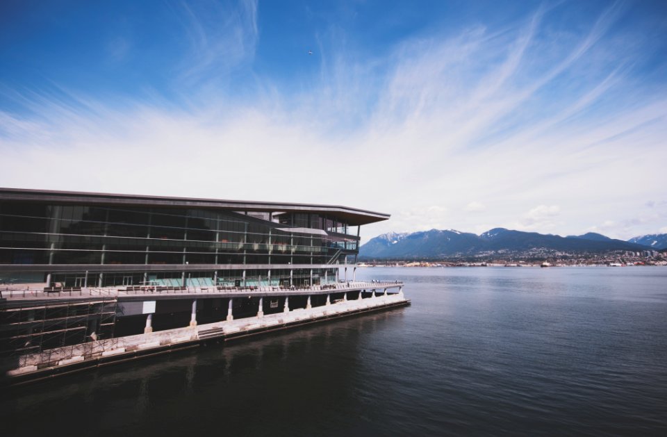 building near body of water photo