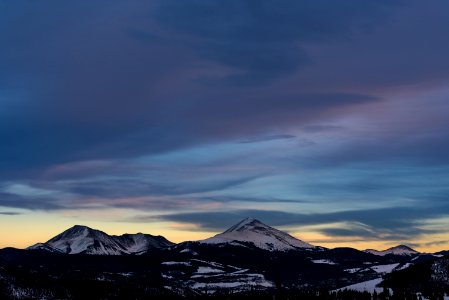 landscape photography of mountain ranges photo