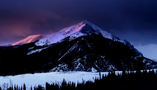 snow covered mountain photography photo