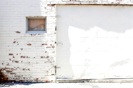 closes white garage door