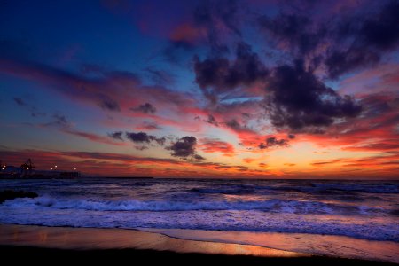 ocean waves near seashore during golden hour