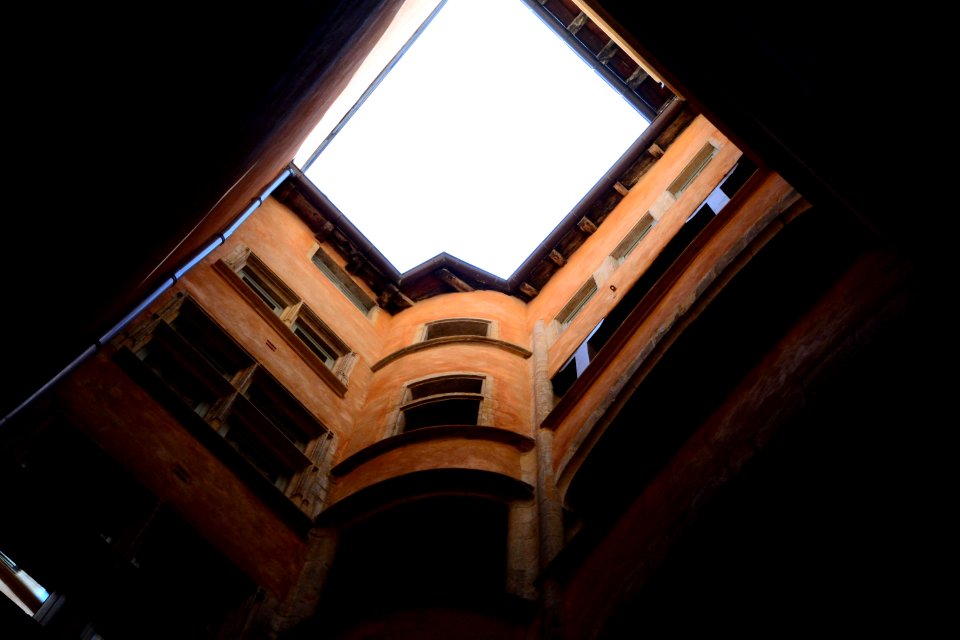 Renaissance, Courtyard, Lyon
