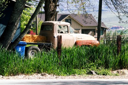 Montana, Outdoor car, Old truck