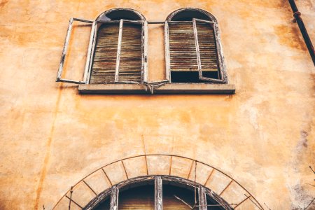 broken white and brown wooden windows photography photo