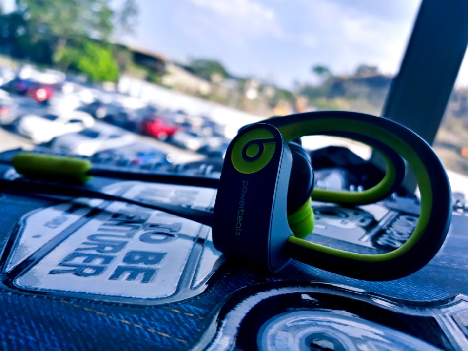 College, Mobile photography, Library