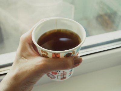 Window, Morning, Holding h