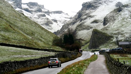 Winnats road, Hope valley, United kingdom photo