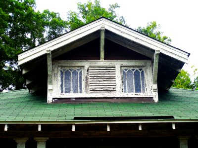 Greenwood, United states, Structure