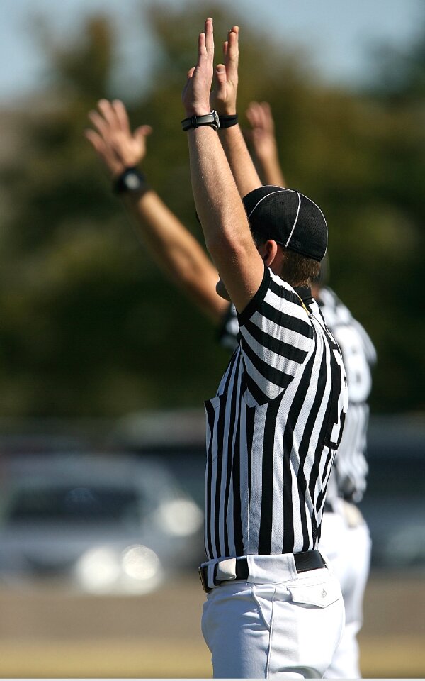 Refs field goal score