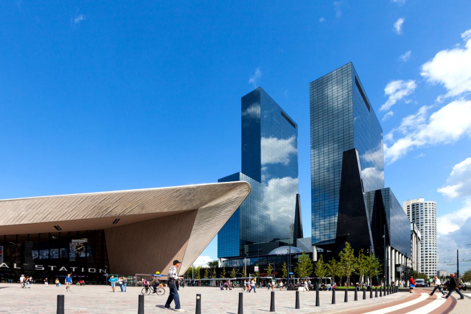 Rotterdam centraal, Nederl, Public transport