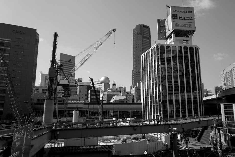 grayscale photo of high-rise building