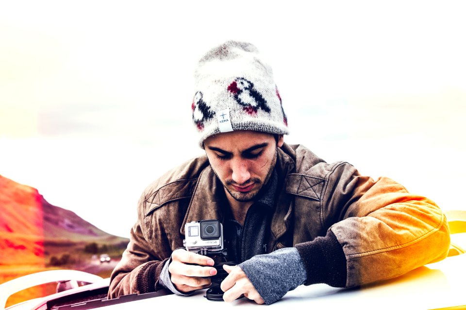 Icel, Camera, Person