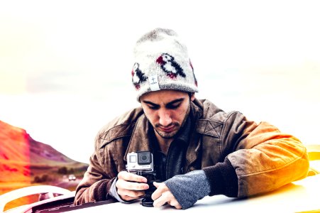 Icel, Camera, Person