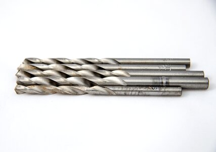 Thread slicing cut