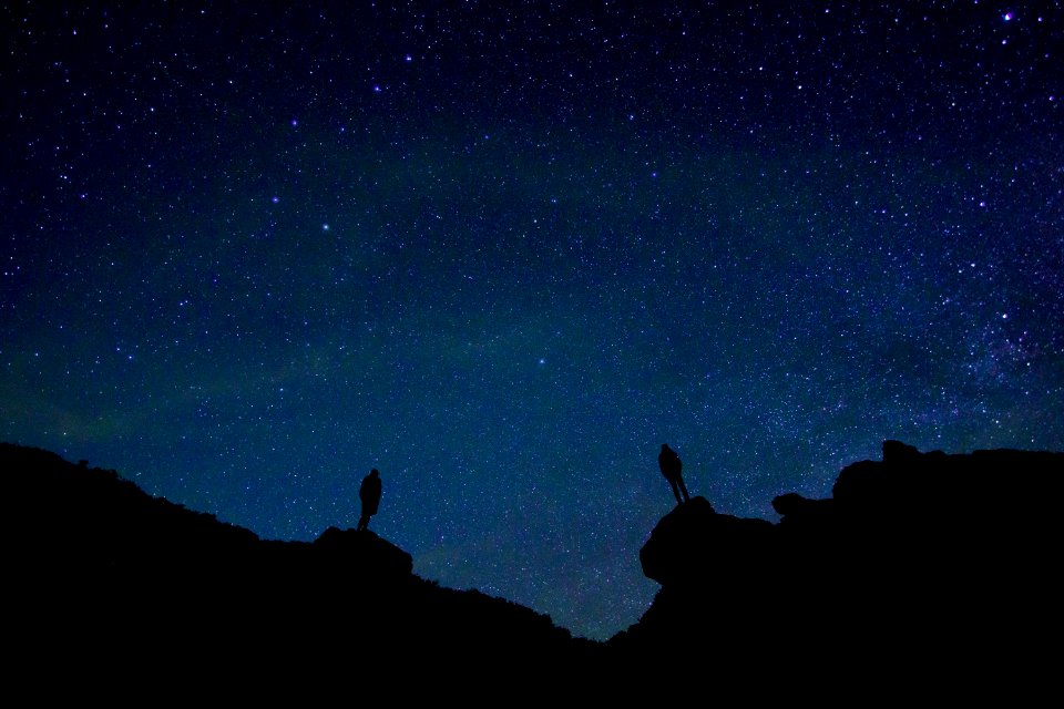 galaxy during nighttime