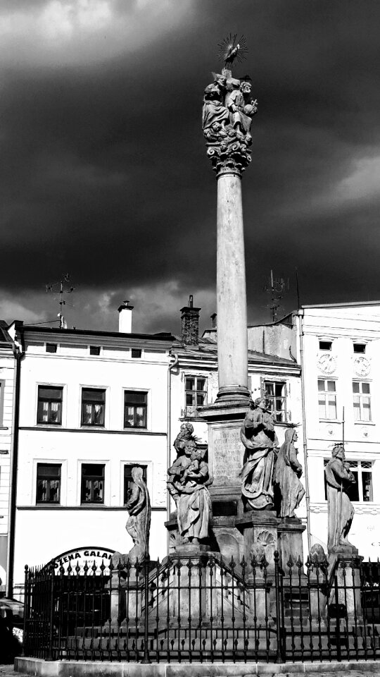 Memorial the saints square