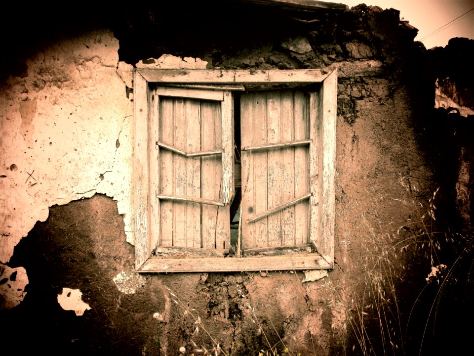 Oned, Old, Dark
