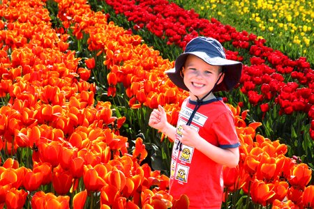 Kid child flowers